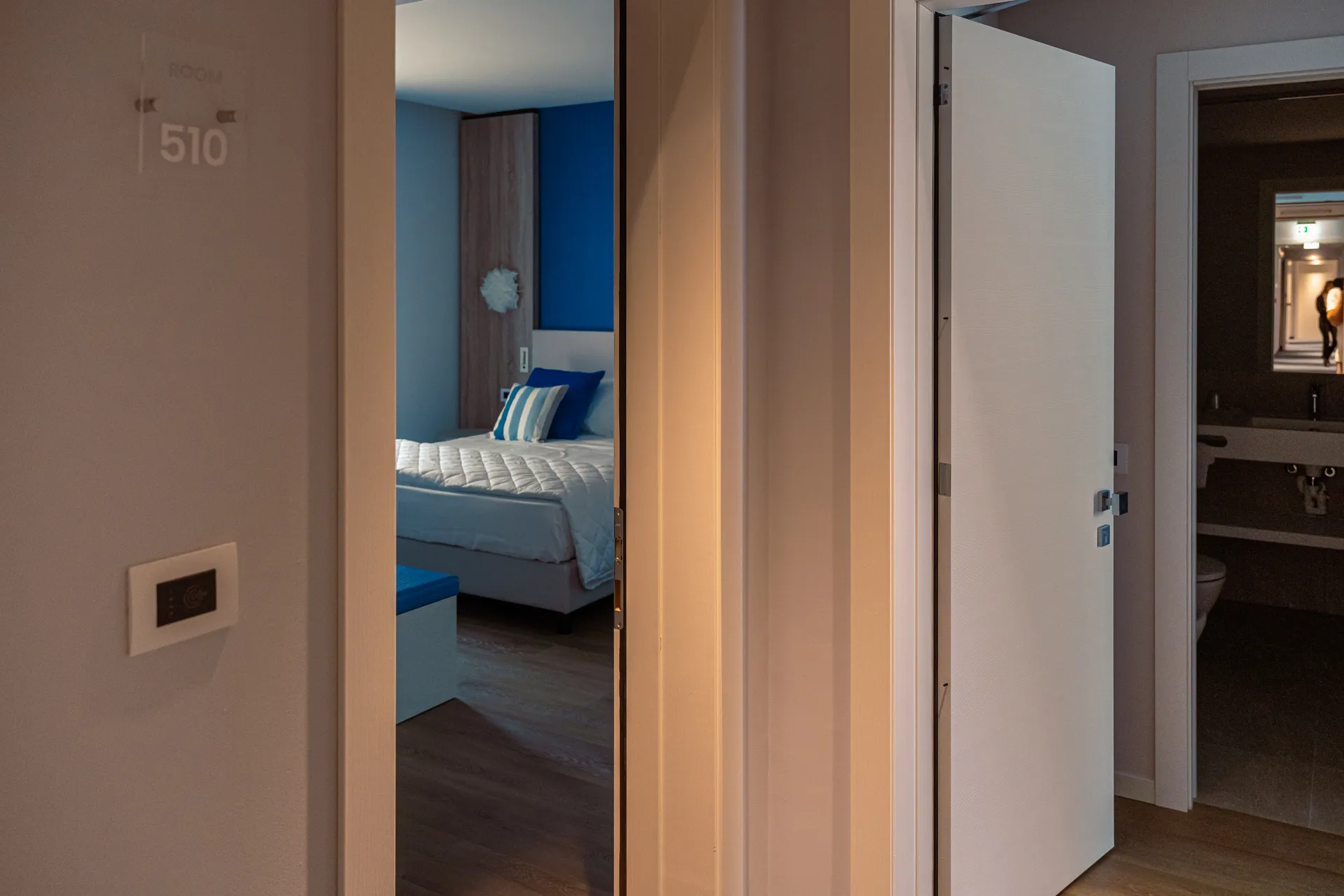 Camera Comunicante Comfort